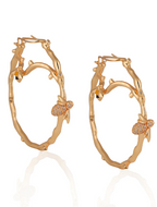 Sculpted Vein Statement Hoop