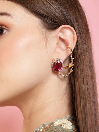 Ovate Veins Crawler Earring